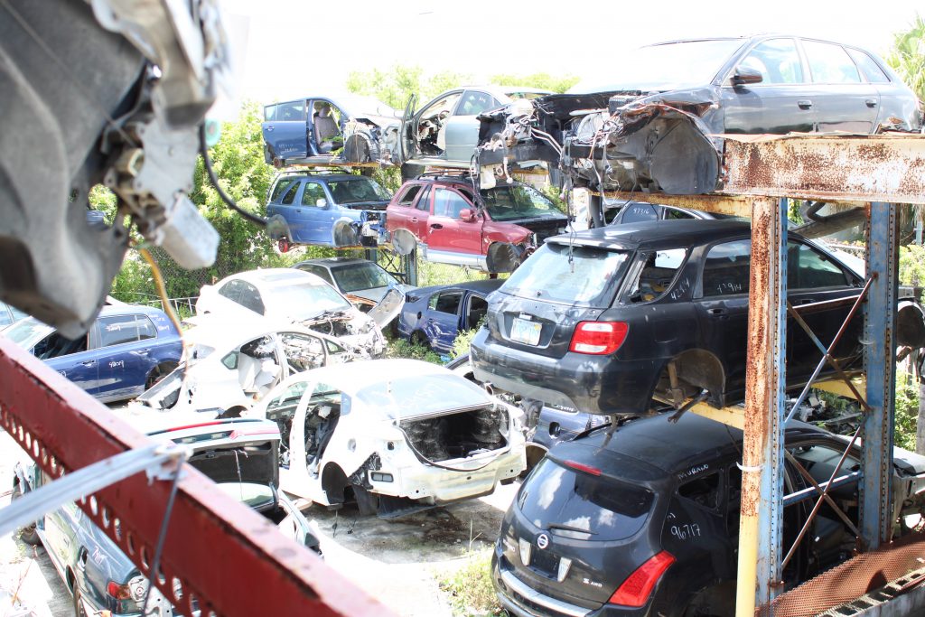 Junkyard Buys Cars For Cash